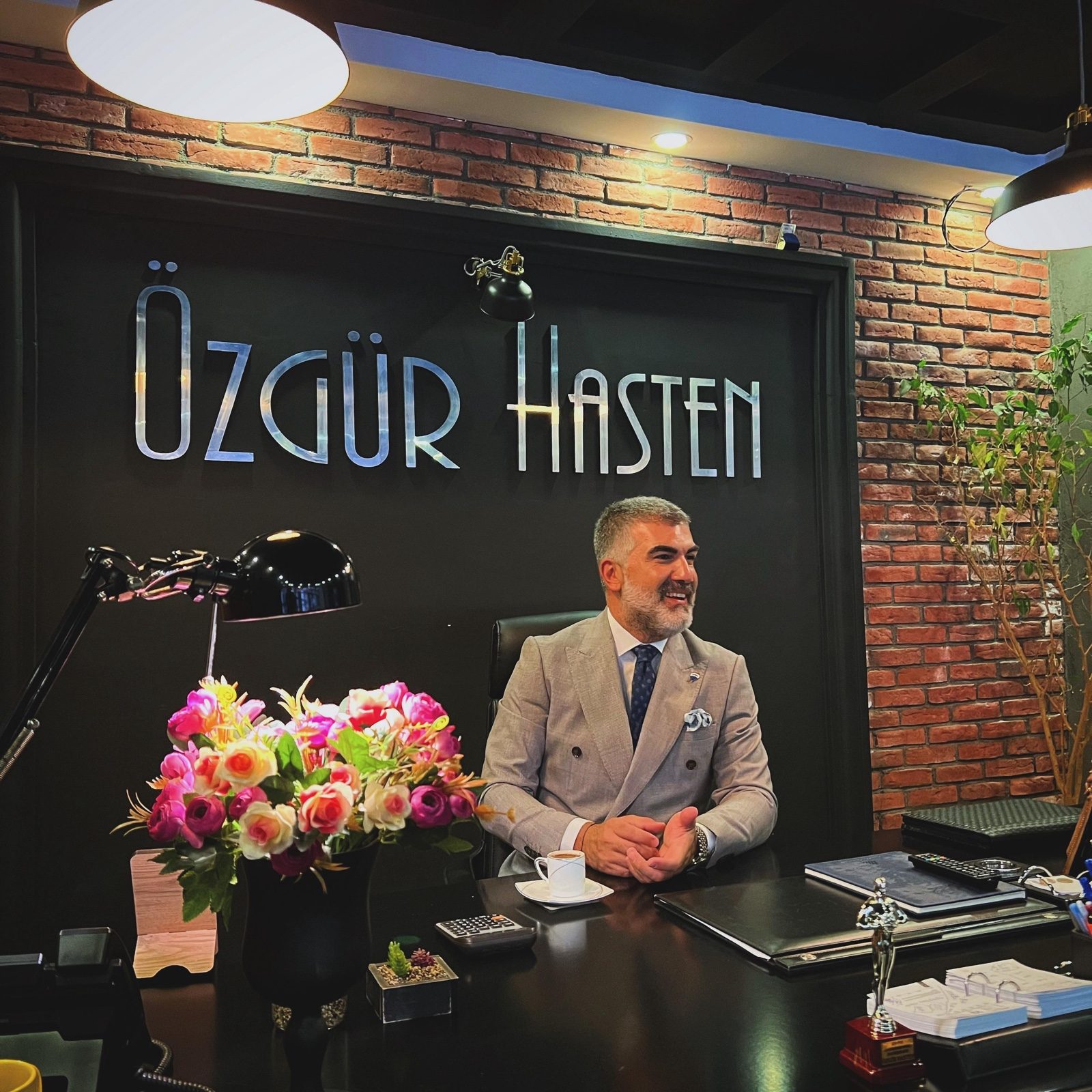 Özgür HASTEN tanıtım görseli